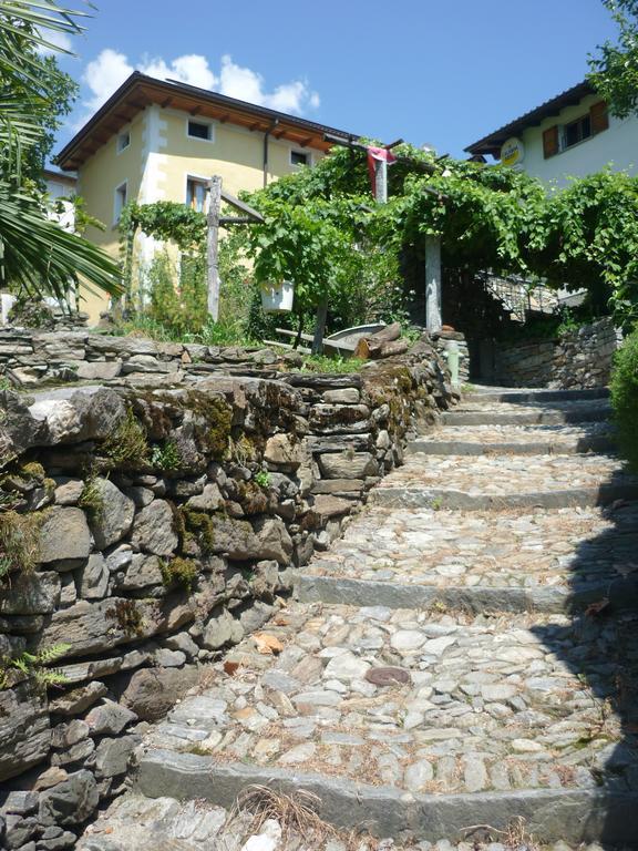 Da Erminia Bed & Breakfast Verdabbio Eksteriør bilde